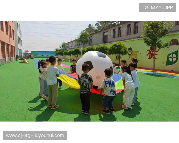 儿童足球年会趣味游戏大全 快乐互动助力孩子成长与团队协作