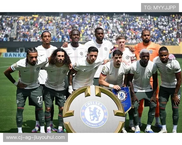 围绕足球克里斯精彩踢球瞬间全面呈现的深度解析精彩视频标题汇编 围绕足球克里斯精彩踢球瞬间全面呈现的深度解析精彩视频标题汇编